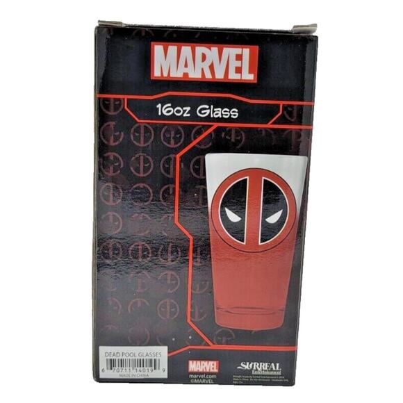 Marvel Deadpool Red Ombre 16oz Glass Pint Cup Collectible Superhero Drinkware - Picture 2 of 7